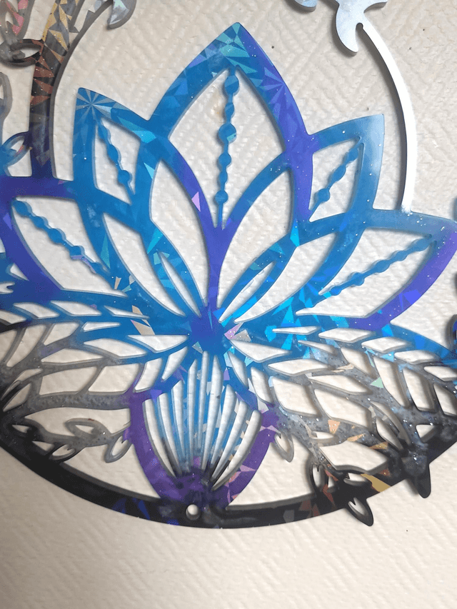 Fleur de lotus lunaire mural